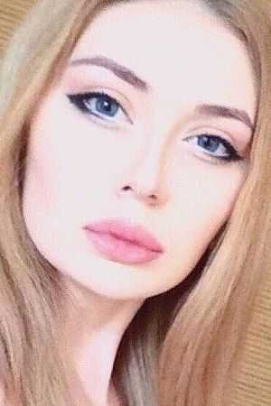 Кристи, метро Новые Черёмушки