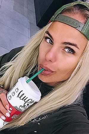 Кира, метро Волоколамская