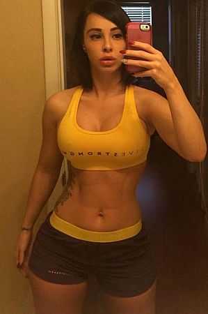 Кира, метро Рижская