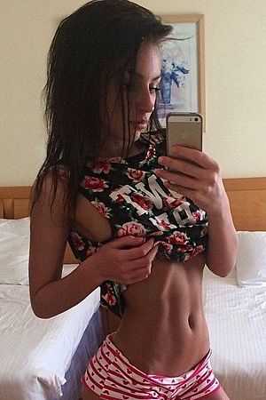 Катя, метро Новые Черёмушки