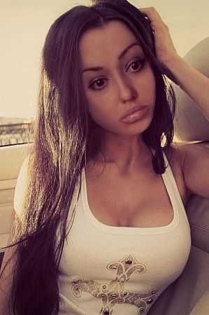 Юля, метро Нахимовский проспект