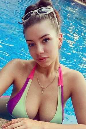 лиля, метро Пражская