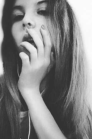 Алла, метро Библиотека имени Ленина