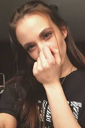 маша, метро Нахимовский проспект