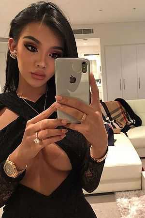 Юля, метро Библиотека имени Ленина