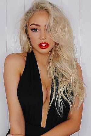 Оленька, метро Хорошёво