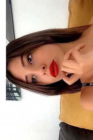 Лариса, метро Аннино