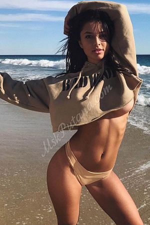 Дарина, метро Семёновская