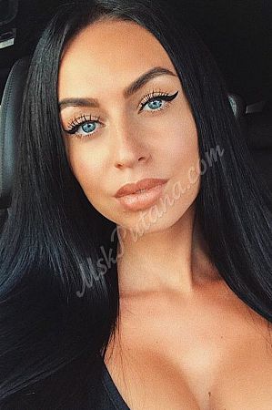 Юлия, метро Хорошёвская