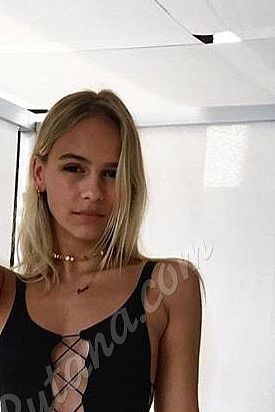 Александра, метро Багратионовская