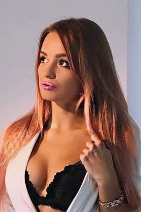 Марина, метро Таганская