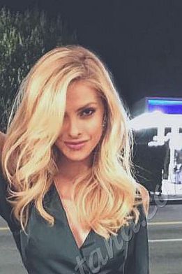 Лариса, метро Улица Академика Янгеля