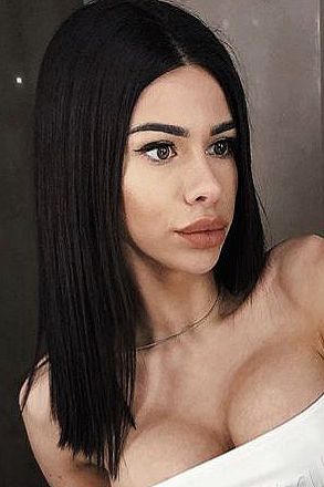 Рита, метро Маяковская