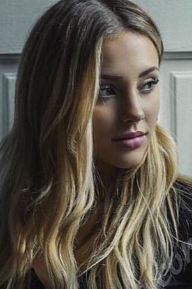 Вера, метро Савёловская