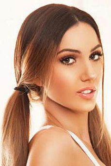 Агата, метро Академическая