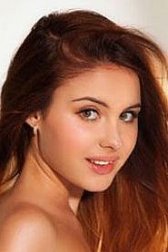 Алёна, метро Пионерская