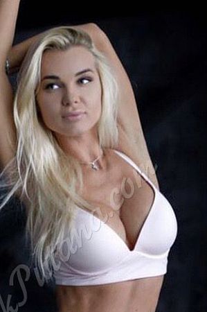 Оленька, метро Авиамоторная