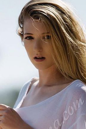 Римма, метро Менделеевская