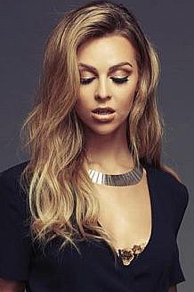 Юлиана, метро Маяковская