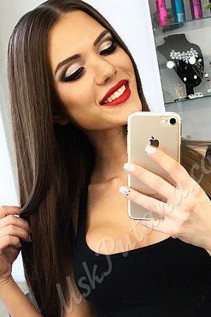 Вера, метро Алексеевская