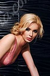 Ева, метро Пражская