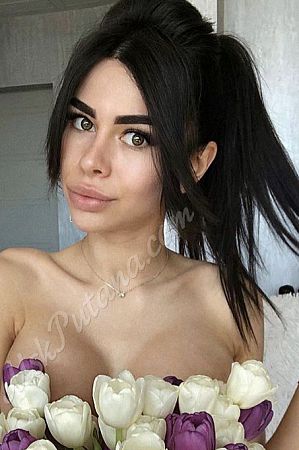 Вера, метро Университет