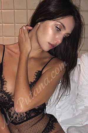 Яна, метро Бунинская аллея