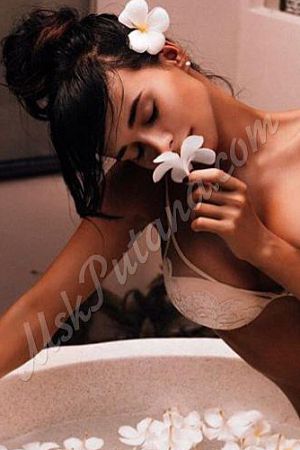 Катя, метро Красногвардейская