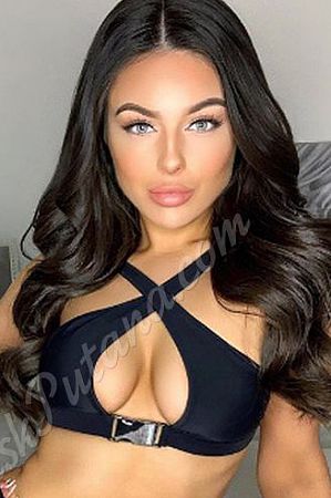 Анюта, метро Ломоносовский проспект