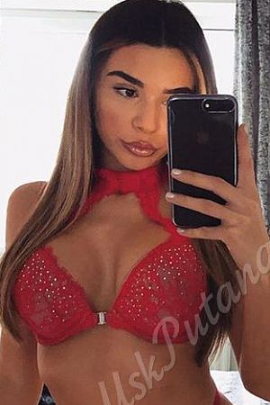 Настя, метро Верхние Котлы