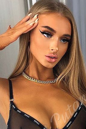 Оленька, метро Петровский парк