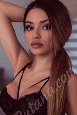 Даша, метро Римская