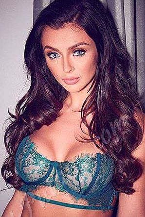 Мари, метро Международная