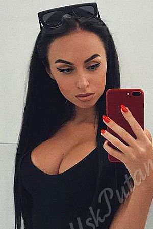 Даша, метро Римская