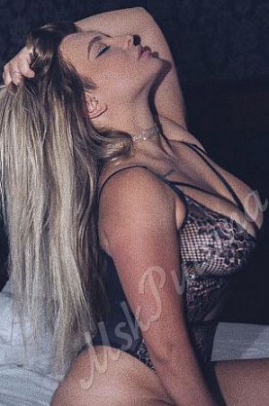 Дарина, метро Бунинская аллея