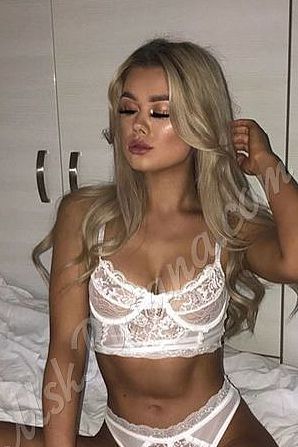 Дарина, метро Планерная