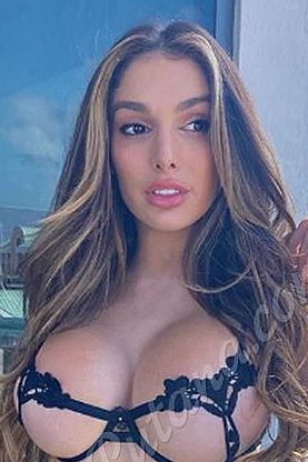 Лариса, метро Видное