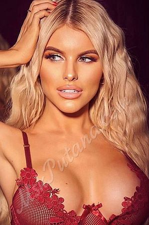 Лариса, метро Лесопарковая