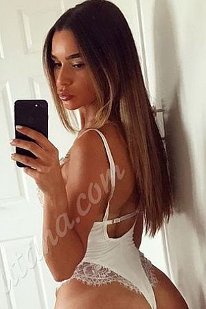 Ирина, метро Беговая