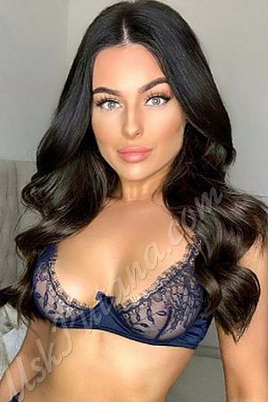 Оленька, метро Аэропорт