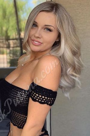 Даша, метро Полежаевская