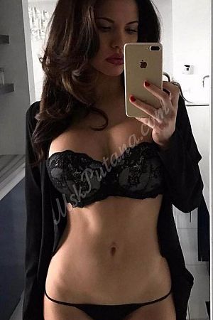 Дарина, метро Волоколамская