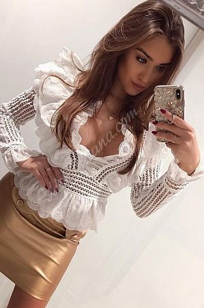 Кира, метро Боровицкая