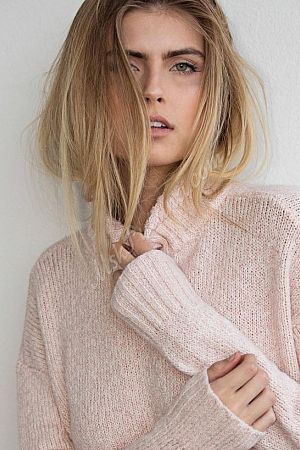 Ангелина, метро Славянский бульвар