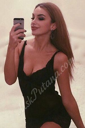 Яночка, метро Пионерская