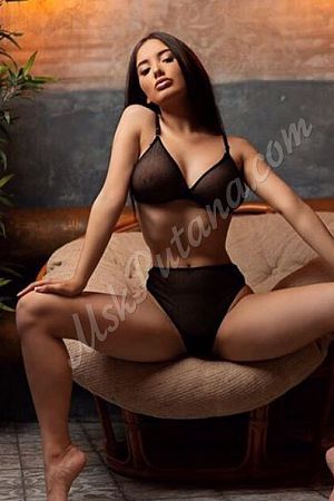 Карина, метро Братиславская