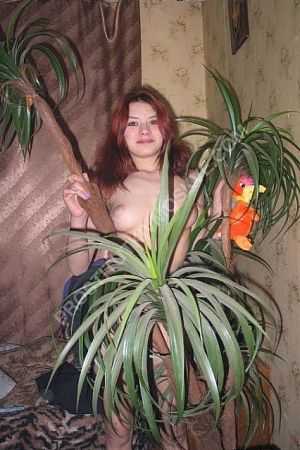 Карина, метро Александровский сад