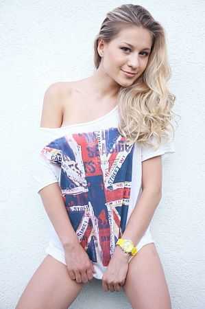 Ира, метро Владыкино