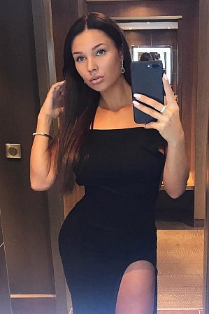 Екатерина, метро Арбатская