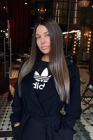 Илона, метро Новокузнецкая